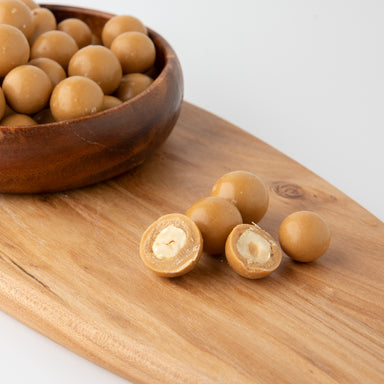 Caramel Roasted Hazelnuts (Roasted Nuts) Image 2 - Naked Foods